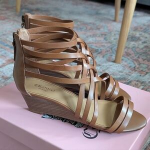 Crown Vintage Nellie Cognac Brown Strappy Wedge Sandals Size 7
